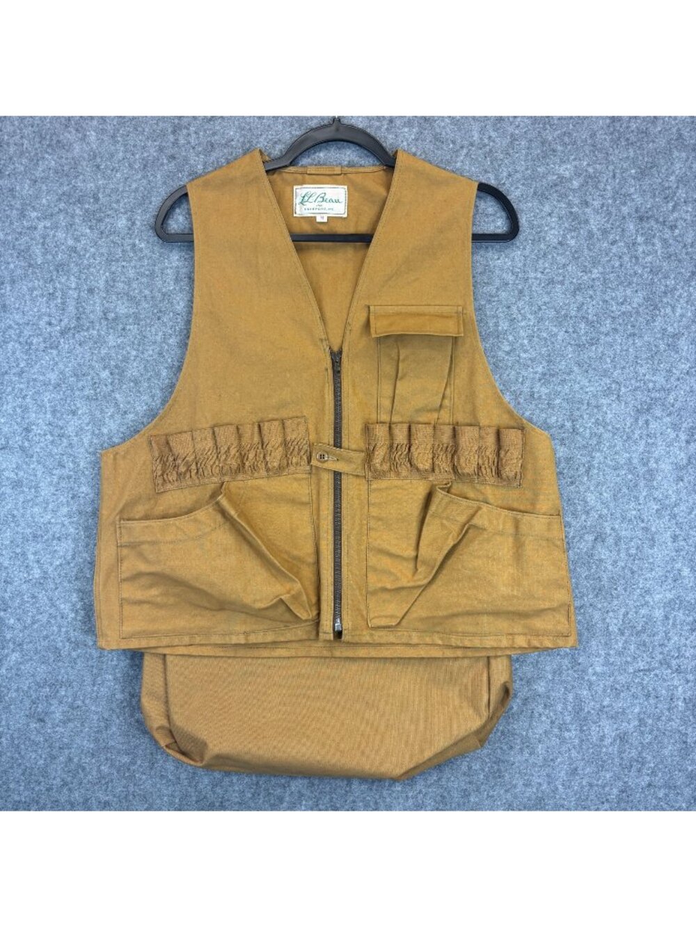 LL Bean Mens Medium Tan Canvas Hunting Shooting Vest Ammo Pockets Game Bag 60s